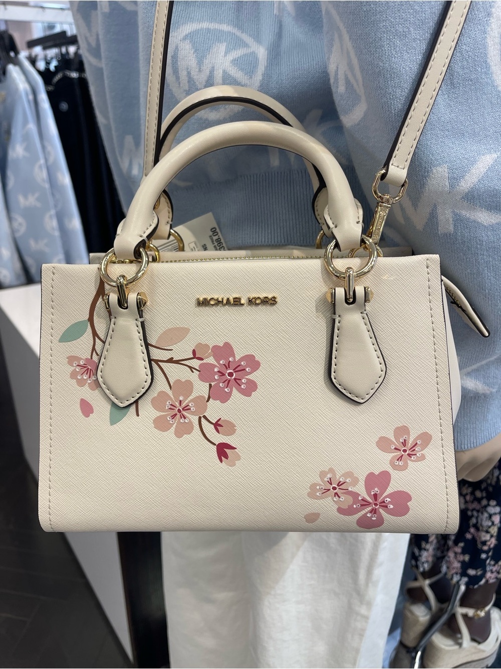 MICHAEL KORS Marilyn Small Embellished Satchel Crossbody Messenger
Lt Cream
NWT - Picture 8 of 16